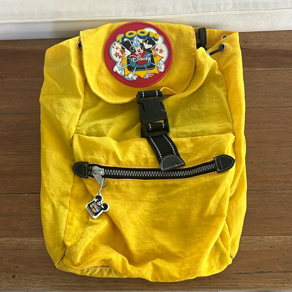 Vintage Disney Toon Toown   Mickey Mouse yellow nylon  Backpack, 90’s, vintage